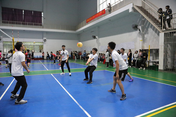 我院积极参加校第六届“桃李杯”气排球比赛