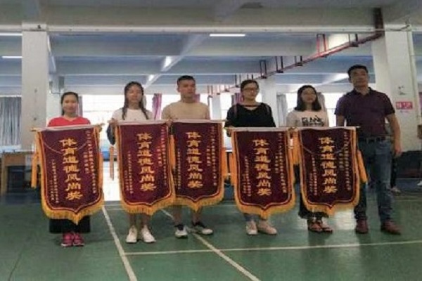 图片关键词