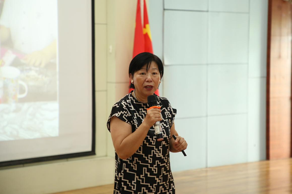 马克思主义学院开展道德讲堂暨2025级研究生入学教育系列活动