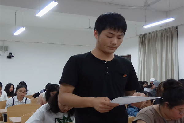 图片关键词