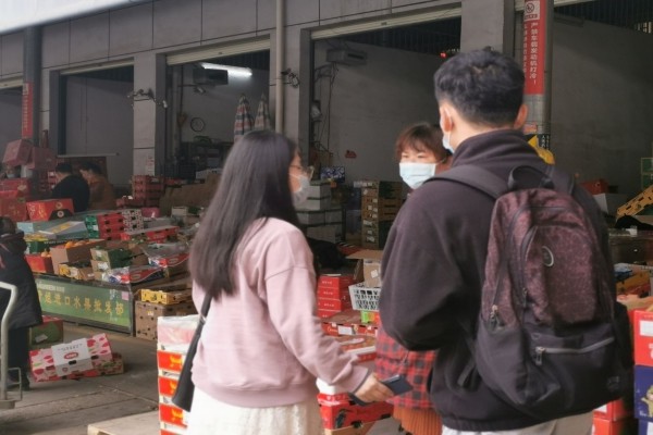 马克思主义学院2021年寒假社会实践“疫情影响下广西水果产业区面临的销售困境及解决路径研究”调研第三天