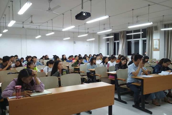 图片关键词