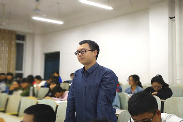 图片关键词