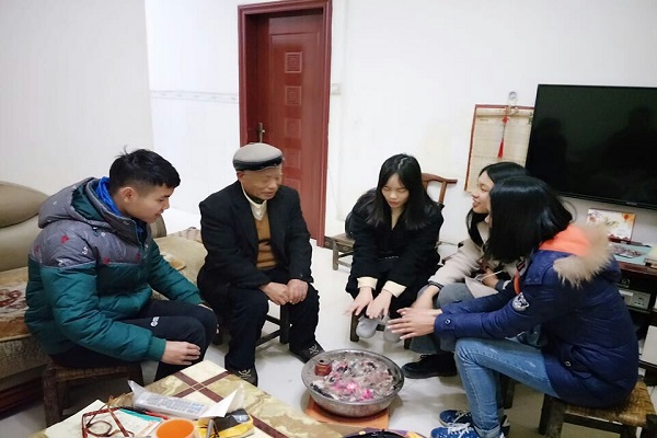 图片关键词