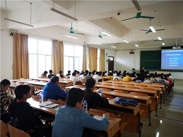 马克思主义学院到河池学院开展学习交流活动