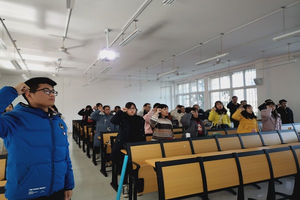 马克思主义学院2018级思想政治教育第一团支部顺利开展“铭记初心使命，争做时代先锋”组织生活会