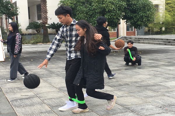 图片关键词