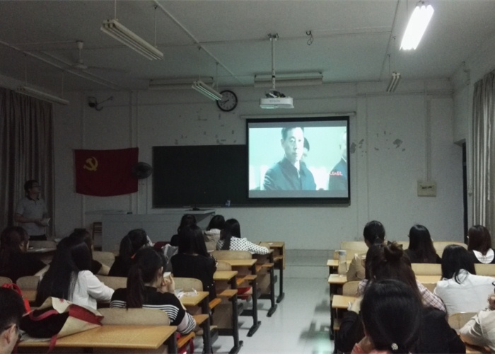 图片关键词