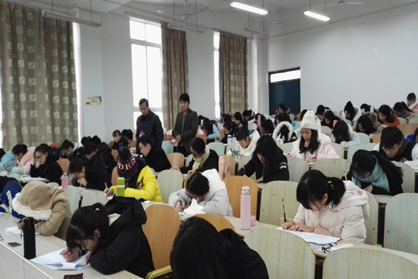 图片关键词