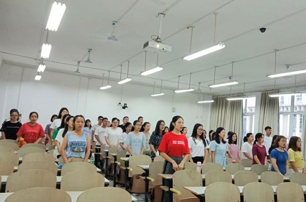 继往开来，初心奋进——2016级思想政治教育第一团支部组织生活会暨班委换届大会圆满结束